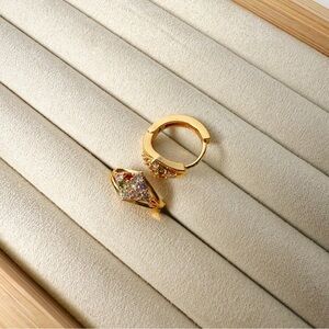 NWT Beautiful Pair of High Quality Gold Plated French Hoop Earrings